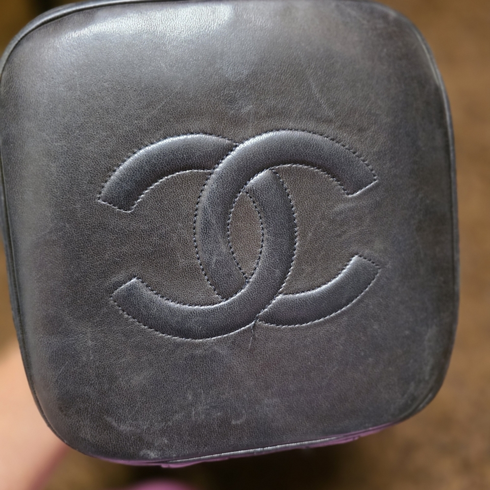 Chanel Black Quilted Mini Bag with Gold Accents - Picture 8 of 14